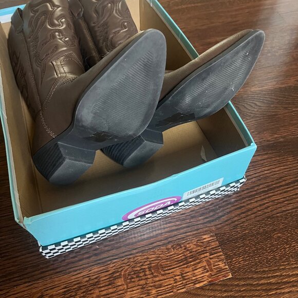 Soda Women's Rerun Western Cowboy Boots - dark tan, size 8 - Picture 3 of 4